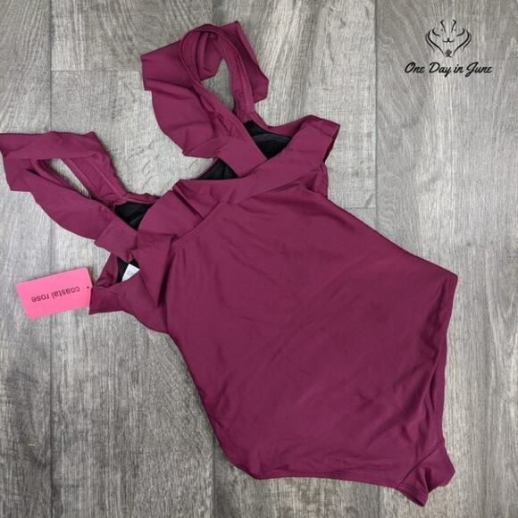 Coastal Rose Ruffled One Piece Swimsuit Size 6 - Picture 2 of 2